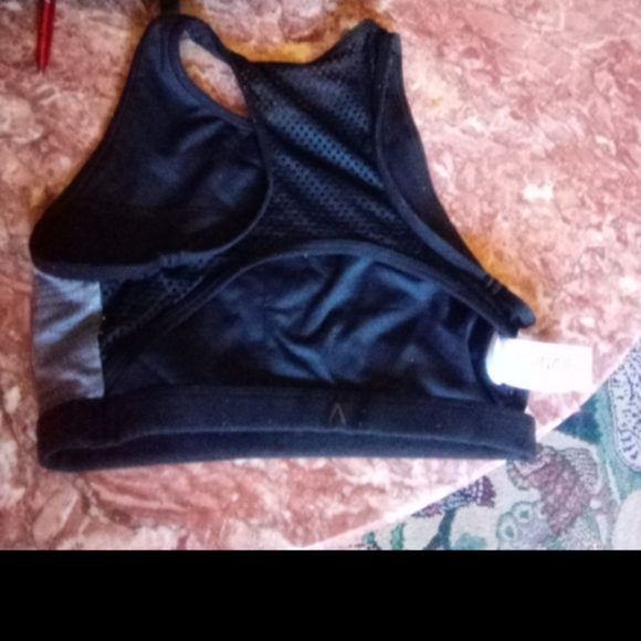 Lunair Australia sports bra - Picture 3 of 5